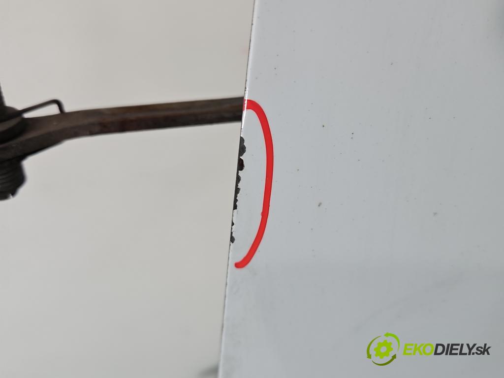 Dacia Dokker 2012- 1.6 16V 102 hp manual 75 kW 1598 cm3 5- dveře zadní levé  (Klika dveří ostatní)