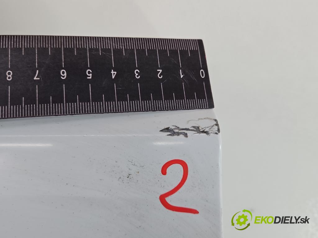 Dacia Dokker 2012- 1.6 16V 102 hp manual 75 kW 1598 cm3 5- dveře zadní levé  (Klika dveří ostatní)