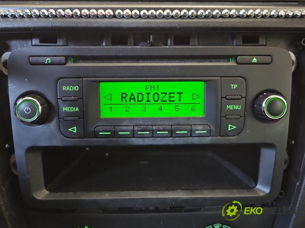 Skoda Rapid 2012-2019 1.2 TSI 86 HP manual 63 kW 1197 cm3 5- Radio originál 5J0035152C