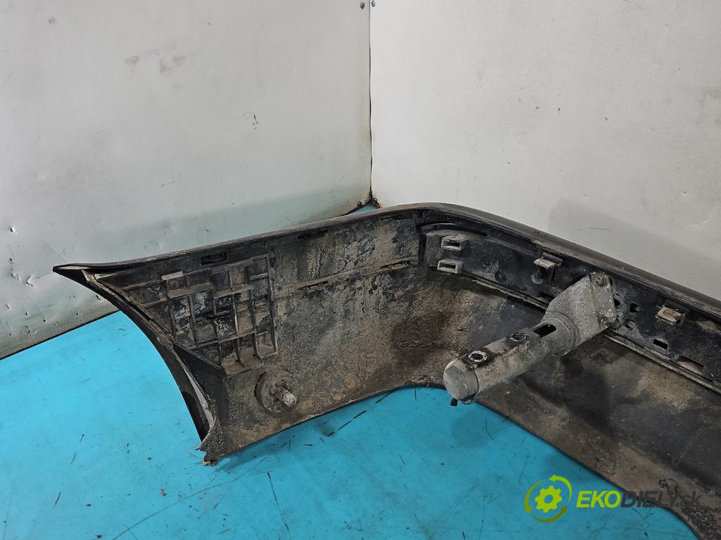 Audi 80 B4 1991-1994 2.0 8V 90 hp manual 66 kW 1984 cm3 4- nárazník zadní  (Klika dveří ostatní)