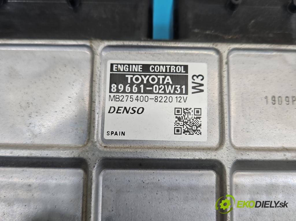 Toyota Auris I 2006-2013 1.3 vvti 99 hp manual 73 kW 1329 cm3 5- řídící jednotka motoru 89661-02W31