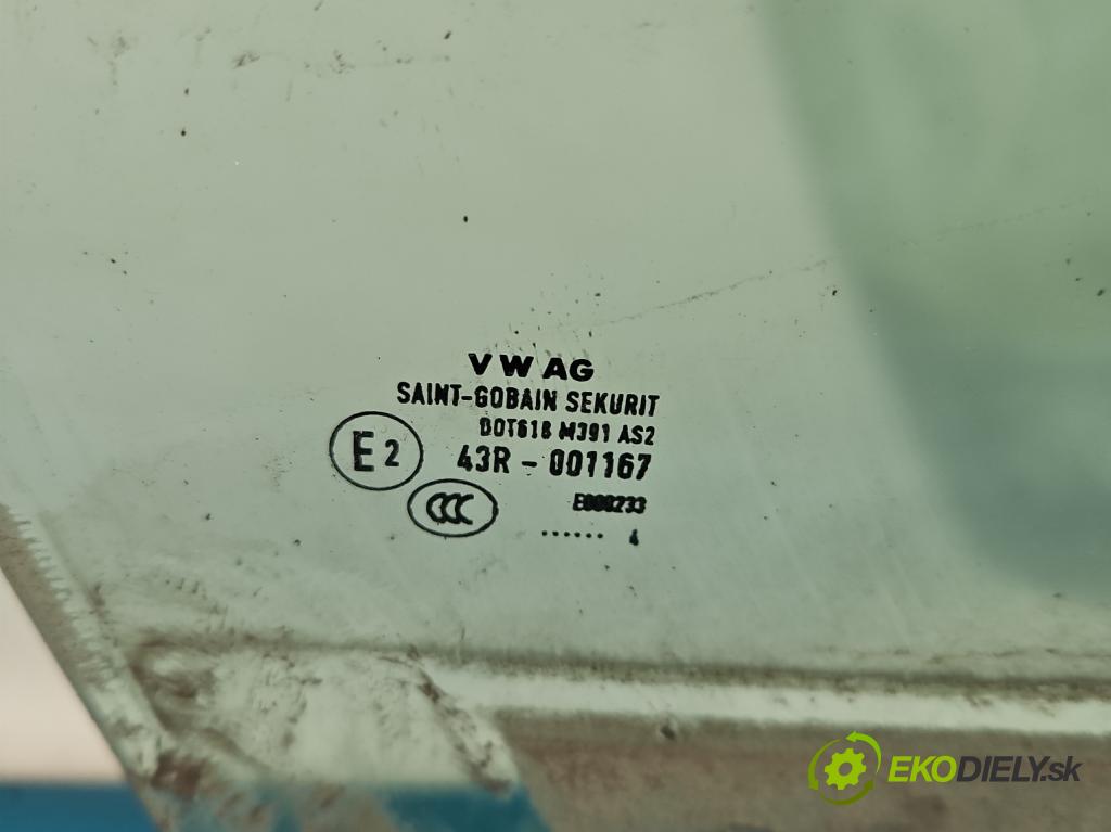 Skoda Rapid 2012-2019 1.2 TSI 86 HP manual 63 kW 1197 cm3 5- sklo dvere predné pravé