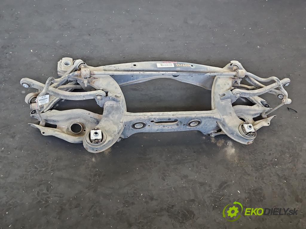 Mercedes E W213 2016-2023 2.0 CDI 194KM: automatic 143 kW 1950 cm3 4- zadna výstuha 2132209 (Výstuha zadná)