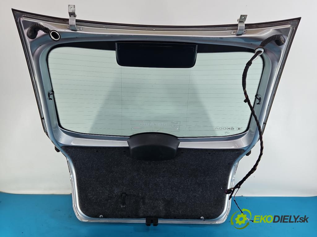 Skoda Rapid 2012-2019 1.2 TSI 86 hp manual 63 kW 1197 cm3 5- zadní kufrové dveře  (Zadní kapota (kufr))