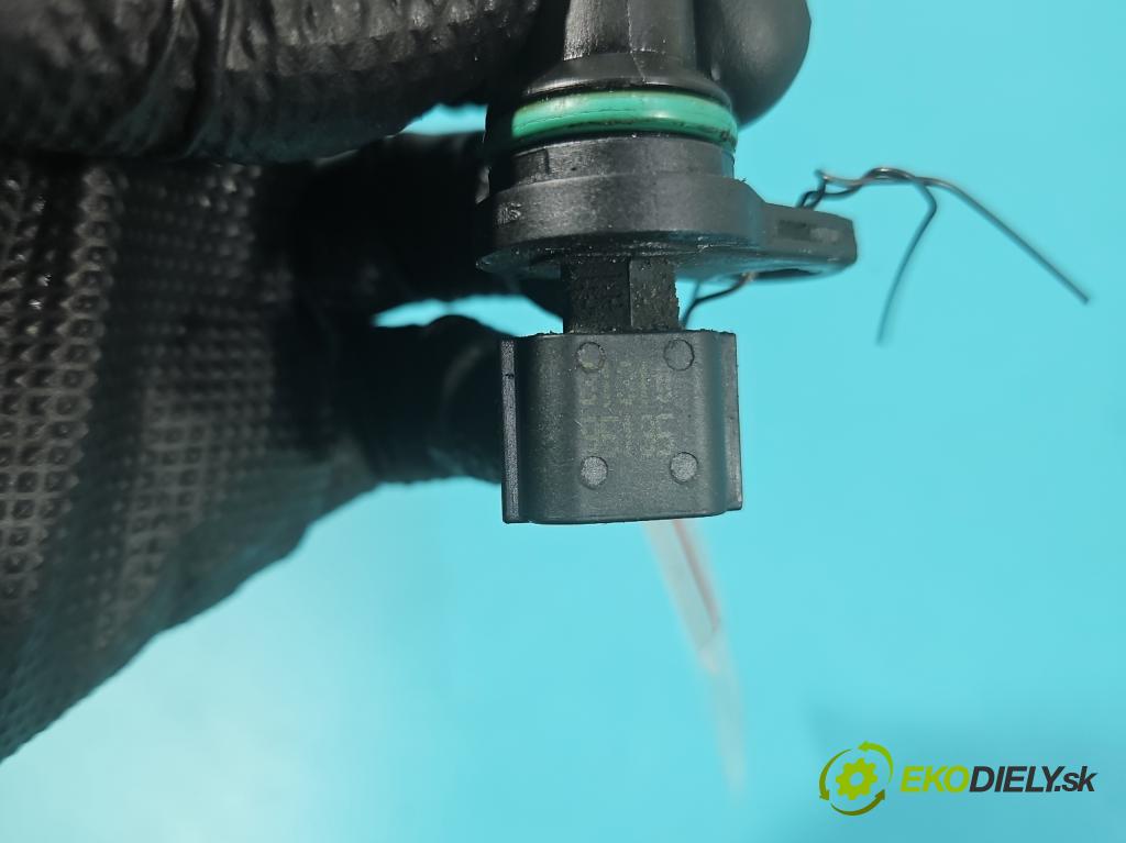 Renault Scenic III 2009-2016 1.4 131 HP manual 96 kW 1397 cm3 5- snímač pozícia: válka načasovanie  (Snímač polohy kľukového hriadeľa)