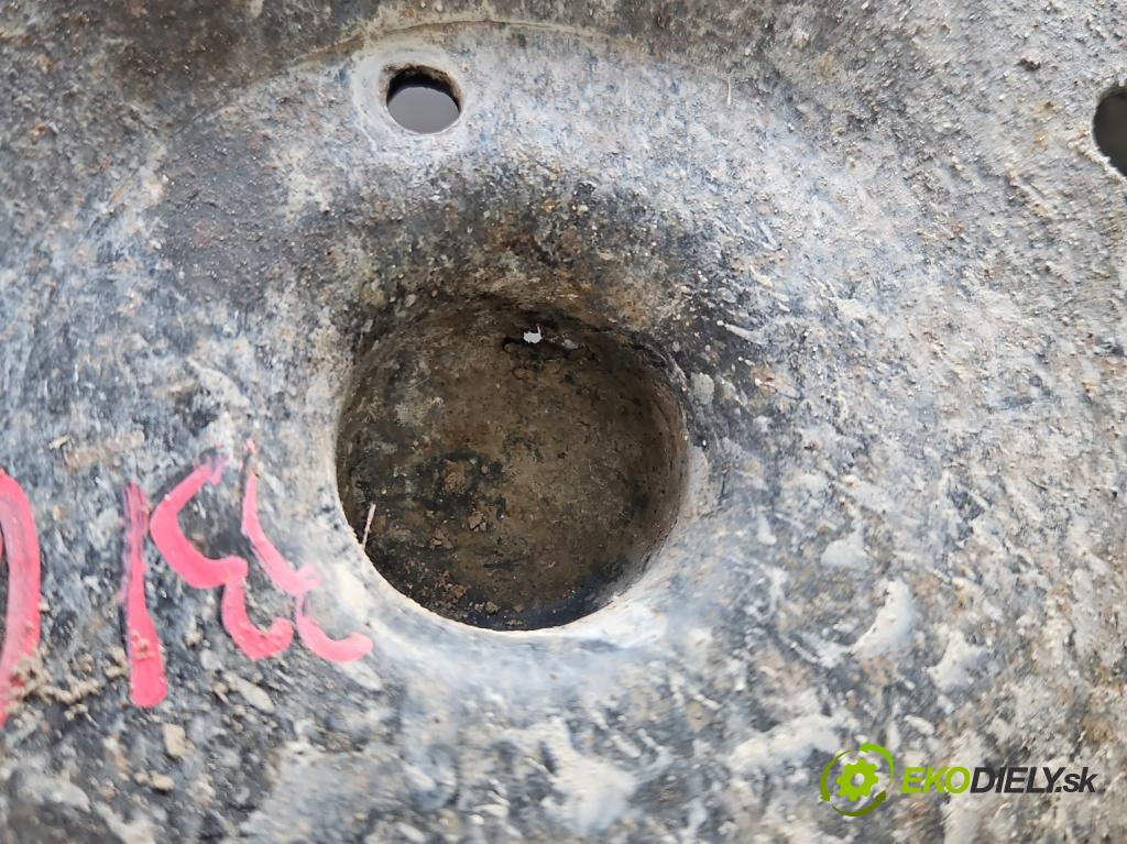 Dacia Logan I 2005-2014 1.4 8V 75 HP manual 55 kW 1390 cm3 4- zadna výstuha  (Výstuha zadná)