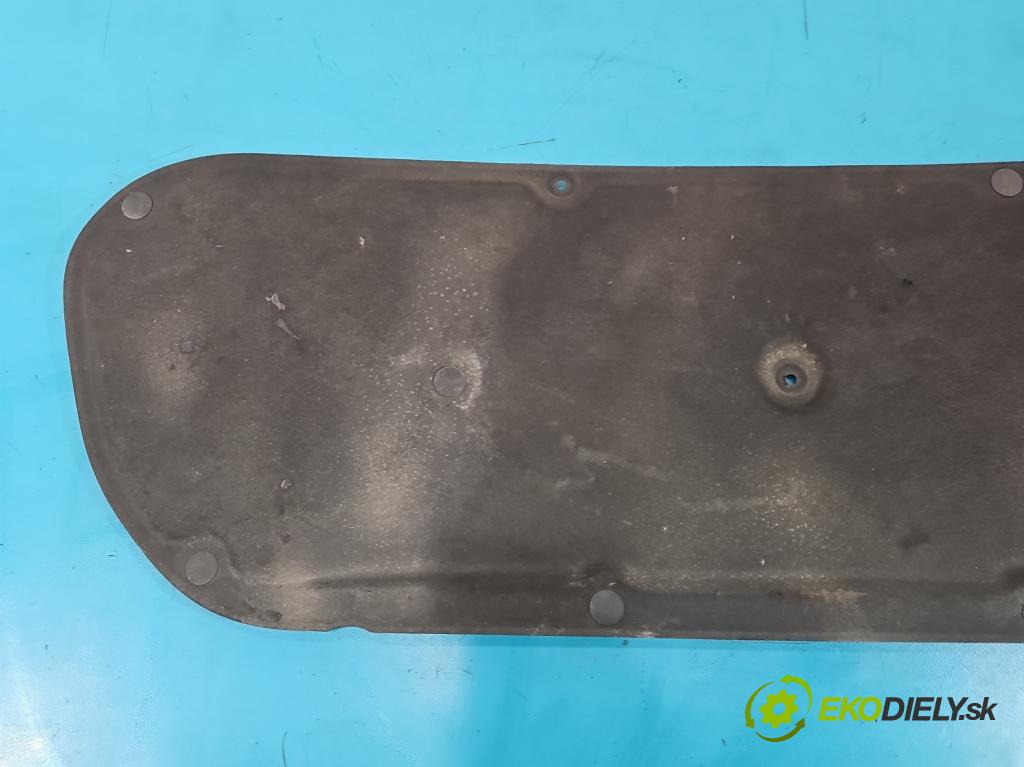 Kia Ceed II 2012-2018 1.6 crdi 128 HP manual 94 kW 1582 cm3 5- Zvuková izolácia kapoty