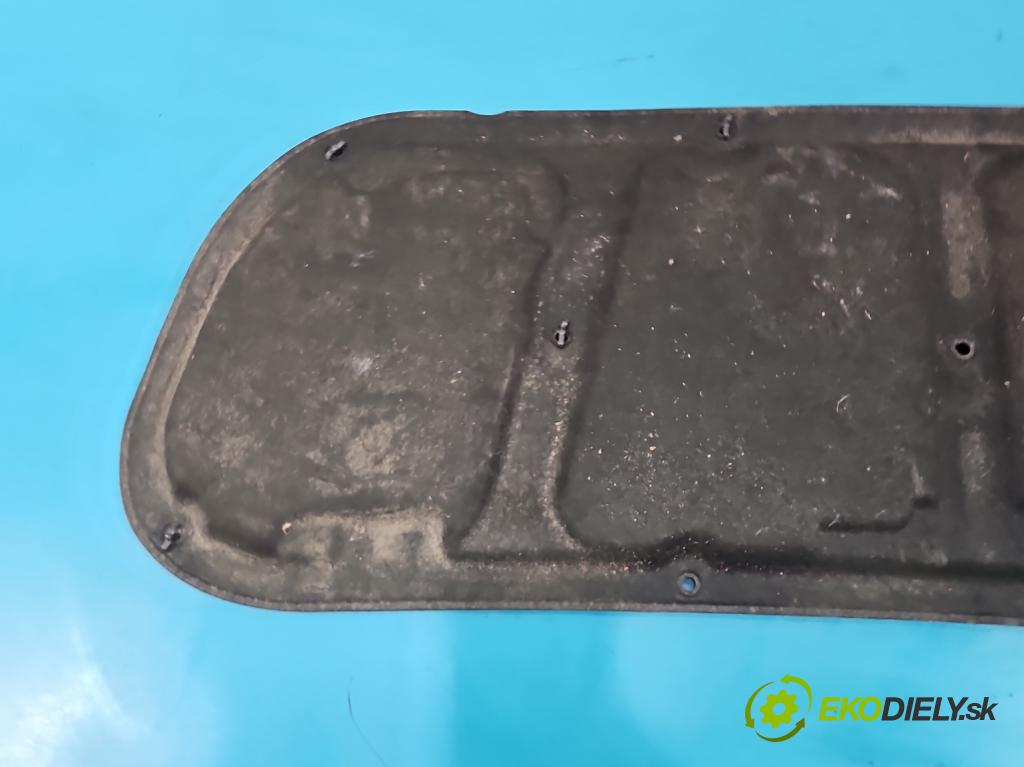 Kia Ceed II 2012-2018 1.6 crdi 128 HP manual 94 kW 1582 cm3 5- Zvuková izolácia kapoty