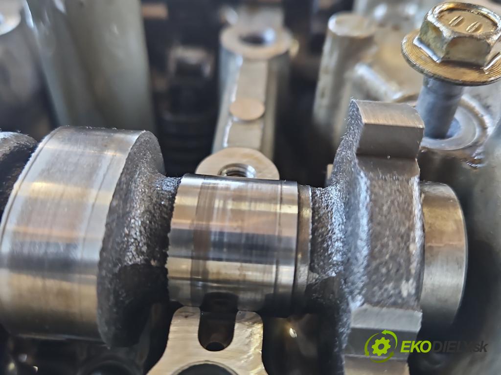 Toyota Auris I 2006-2013 1.3 vvti 99 hp manual 73 kW 1329 cm3 5- hlava motoru