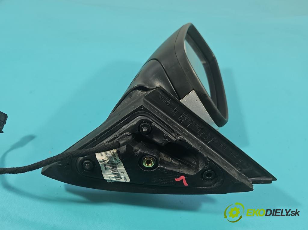 Skoda Rapid 2012-2019 1.2 TSI 86 hp manual 63 kW 1197 cm3 5- zpětné zrcátko levé  (Klika dveří ostatní)