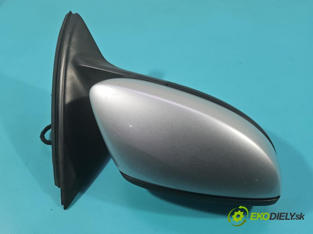 Skoda Rapid 2012-2019 1.2 TSI CBZA 86 HP manual 63 kW 1197 cm3 5- zrkadlo pravé 5JB857408F (Kľučka dverí ostatné)