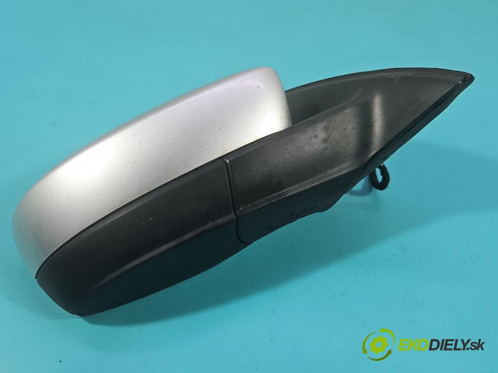 Skoda Rapid 2012-2019 1.2 TSI CBZA 86 HP manual 63 kW 1197 cm3 5- zrkadlo pravé 5JB857408F (Kľučka dverí ostatné)
