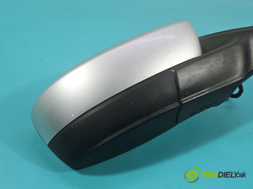 Skoda Rapid 2012-2019 1.2 TSI CBZA 86 HP manual 63 kW 1197 cm3 5- zrkadlo pravé 5JB857408F (Kľučka dverí ostatné)