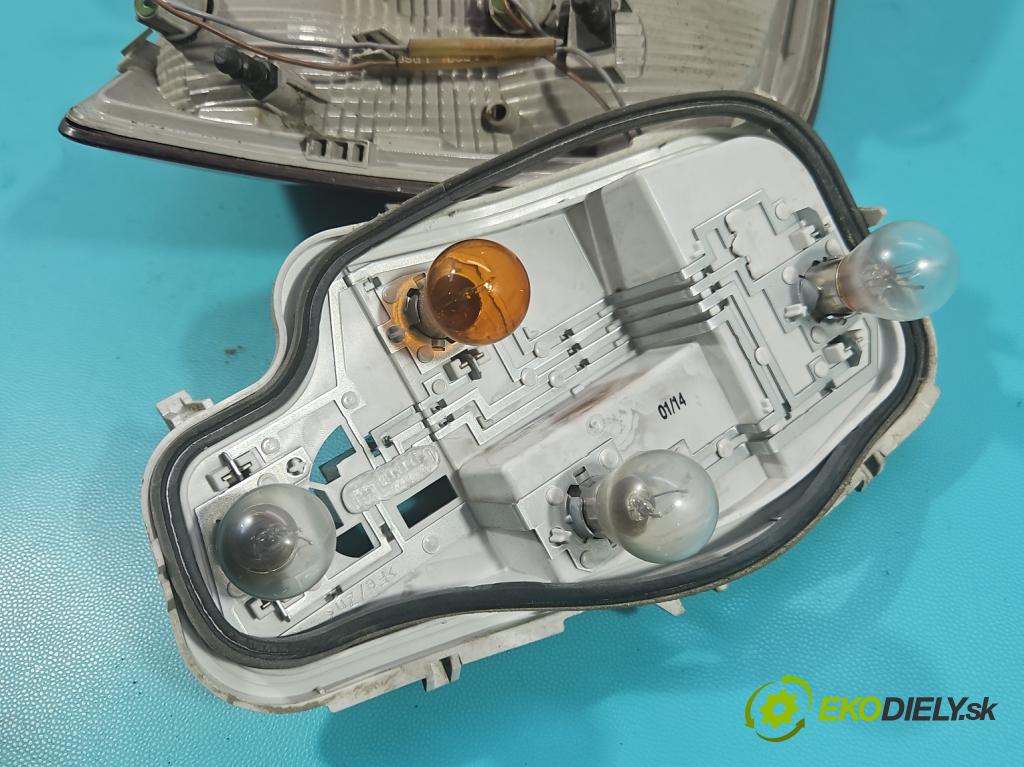 Skoda Rapid 2012-2019 1.2 TSI 86 HP manual 63 kW 1197 cm3 5- svetlo / reflektor zadné pravé 5JH945096 (Kľučka dverí ostatné)