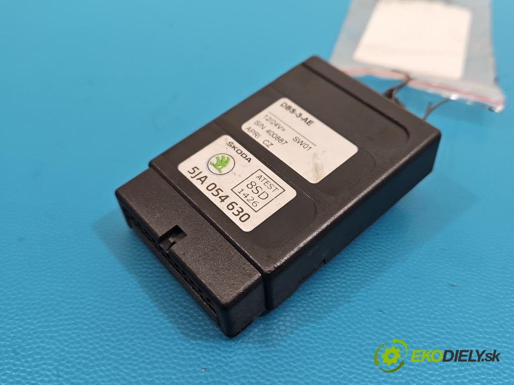 Skoda Rapid 2012-2019 1.2 TSI CBZA 86 HP manual 63 kW 1197 cm3 5- riadiaca jednotka parkovaní: 5JA054630