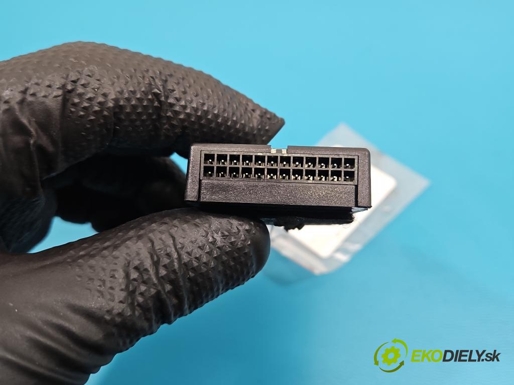 Skoda Rapid 2012-2019 1.2 TSI CBZA 86 HP manual 63 kW 1197 cm3 5- riadiaca jednotka parkovaní: 5JA054630