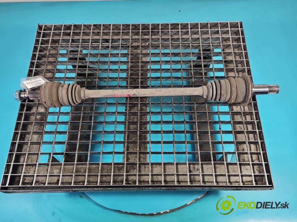 Mercedes E W213 2016-2023 2.0 CDI 194KM automatic 143 kW 1950 cm3 4- poloos zadní pravé 