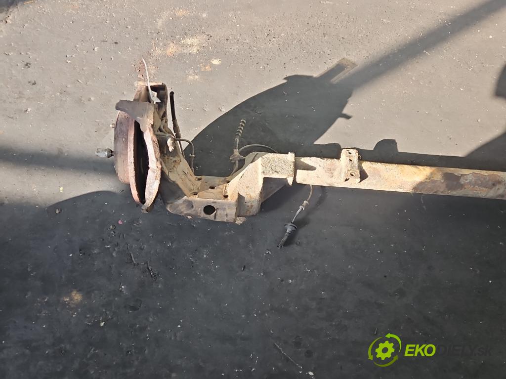 Chrysler Voyager IV 2000-2007 3.3 V6 174 HP automatic 128 kW 3301 cm3 5- zadna výstuha  (Výstuha zadná)