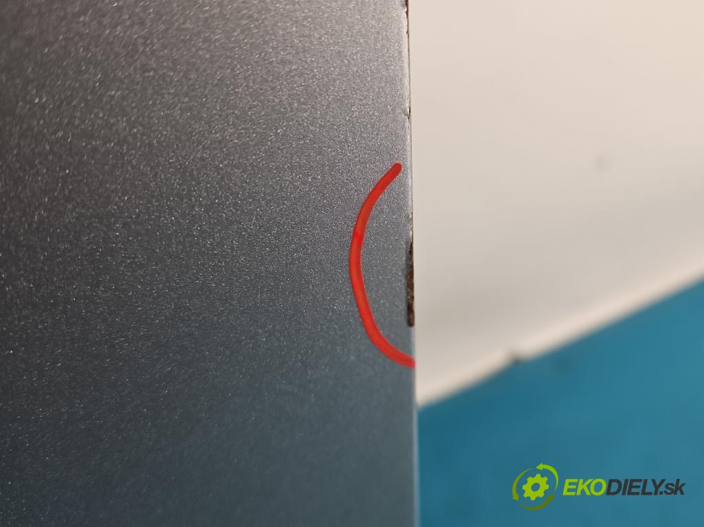 Skoda Rapid 2012-2019 1.2 TSI CBZA 86 HP manual 63 kW 1197 cm3 5- dvere predné ľavé  (Kľučka dverí ostatné)