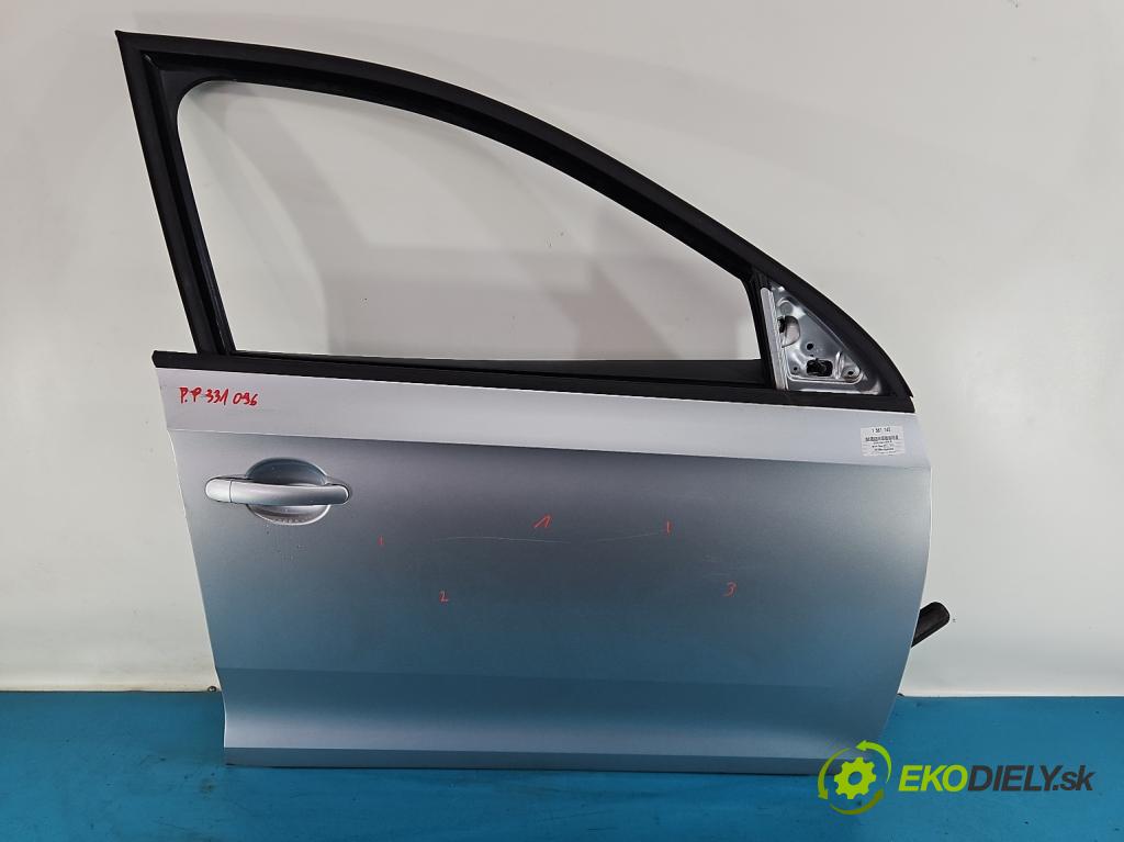 Skoda Rapid 2012-2019 1.2 TSI 86 hp manual 63 kW 1197 cm3 5- dveře přední pravé  (Klika dveří ostatní)