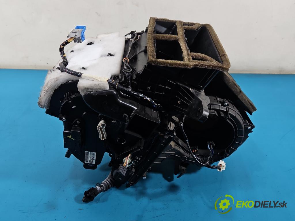 Jeep Cherokee KL 2013-2023 2.0 multijet 140 hp manual 103 kW 1956 cm3 5- radiátor P68139418AF (Radiátor topení)