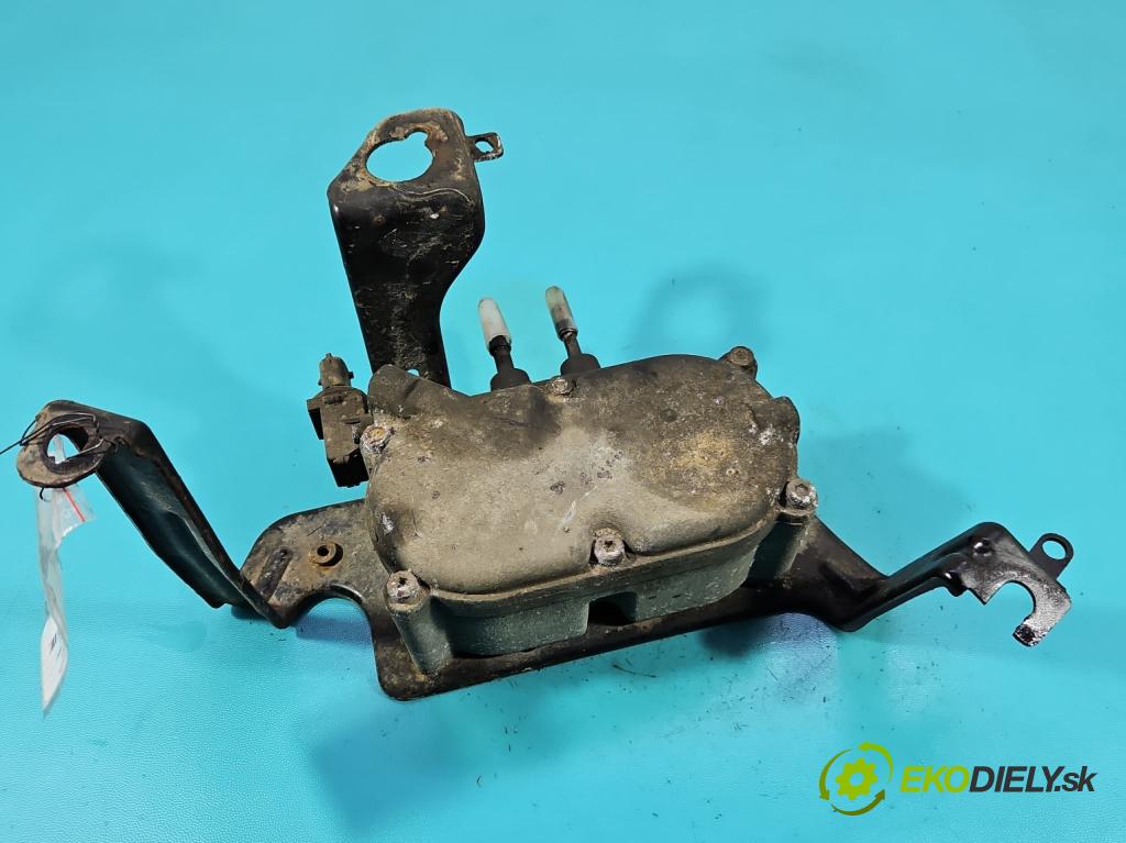 Jeep Cherokee KL 2013-2023 2.0 multijet 140 hp manual 103 kW 1956 cm3 5- obal filtra paliva 68110234AA