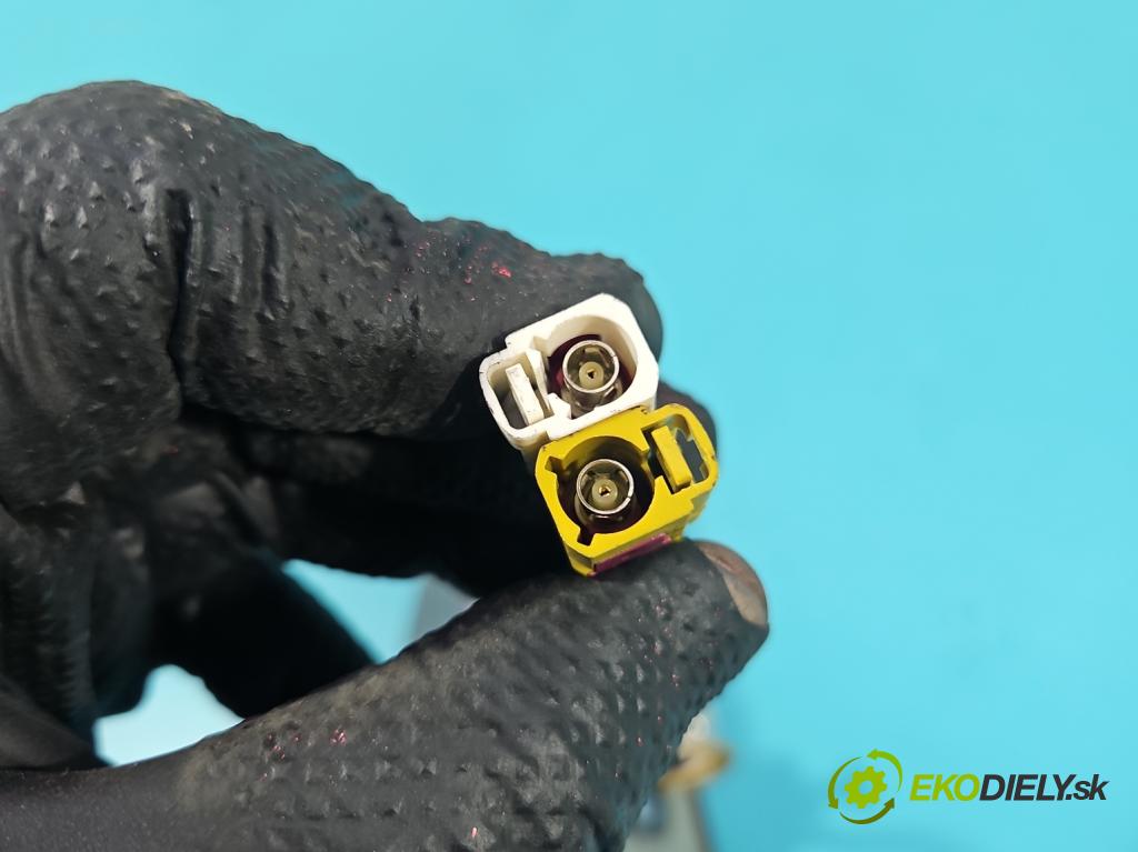 Jeep Cherokee KL 2013-2023 2.0 multijet 140 hp manual 103 kW 1956 cm3 5- Antena 81044LDS-A