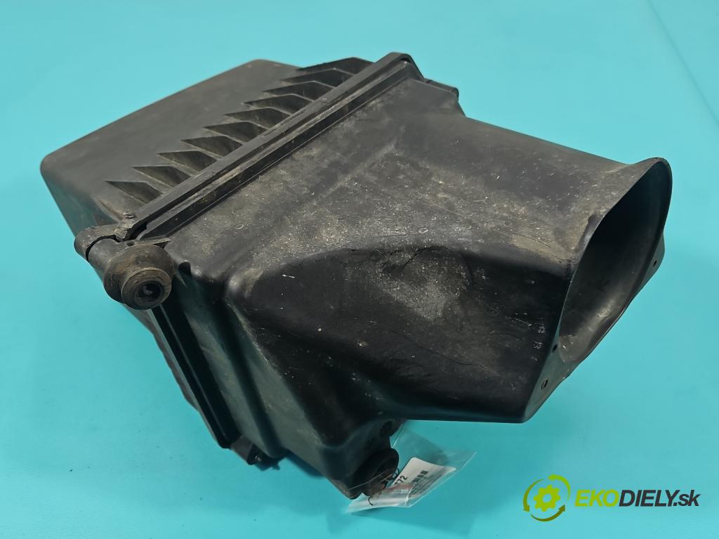 Jeep Cherokee KL 2013-2023 2.0 multijet: 140 HP manual 103 kW 1956 cm3 5- obal filtra vzduchu  (Obal vzduchového filtra)