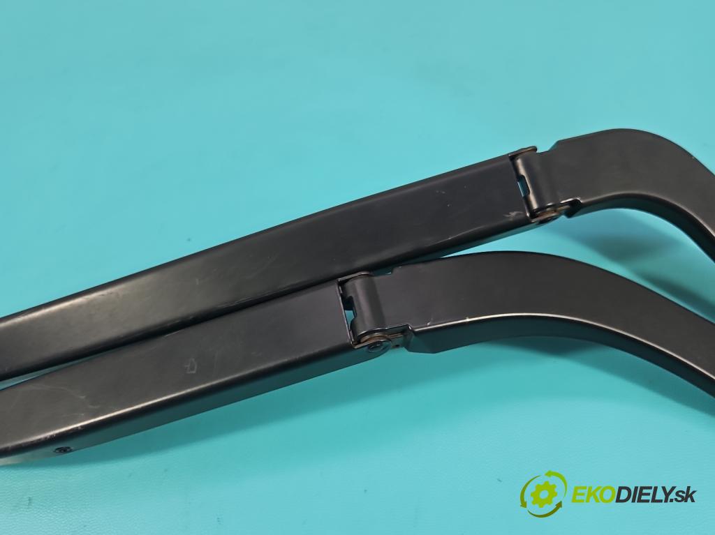 Jeep Cherokee KL 2013-2023 2.0 multijet: 140 HP manual 103 kW 1956 cm3 5- rameno stieračov predné komplet