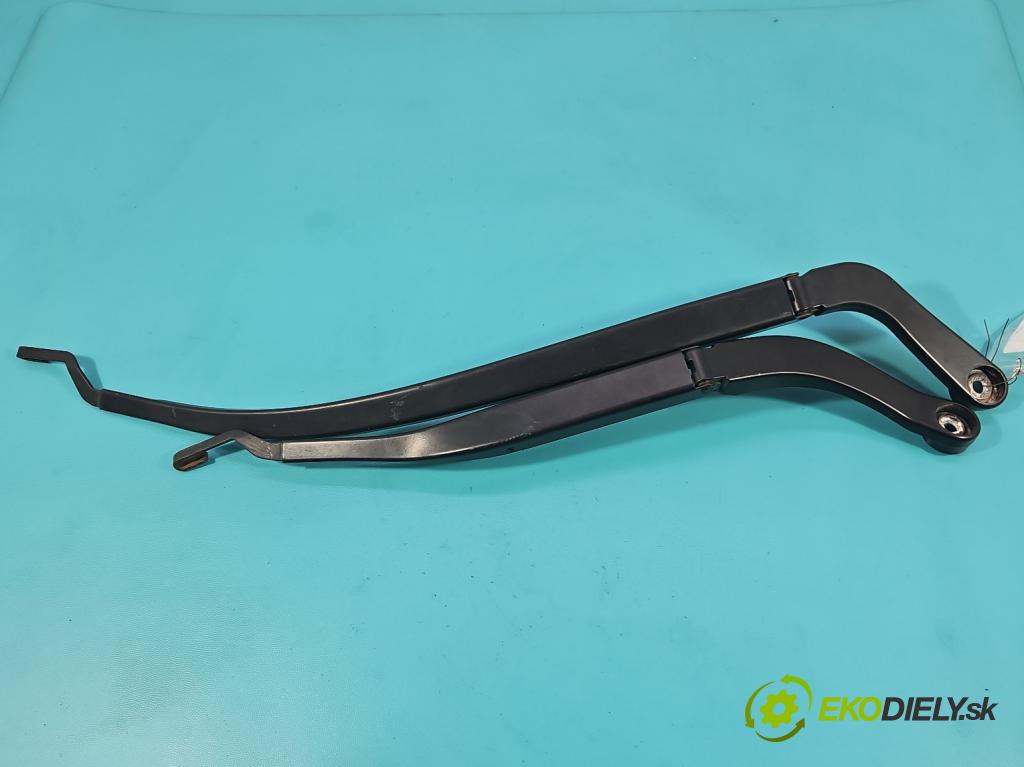 Jeep Cherokee KL 2013-2023 2.0 multijet: 140 HP manual 103 kW 1956 cm3 5- rameno stieračov predné komplet 