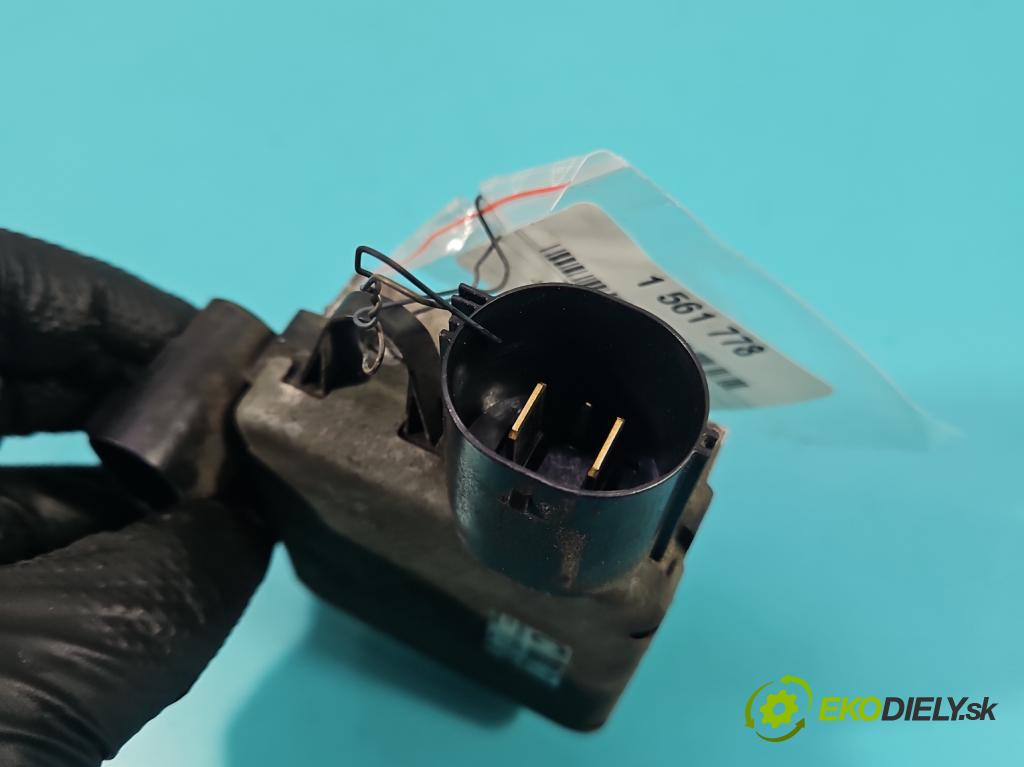 Jeep Cherokee KL 2013-2023 2.0 multijet: 140 HP manual 103 kW 1956 cm3 5- Relé: ventilátoru 499300-3591