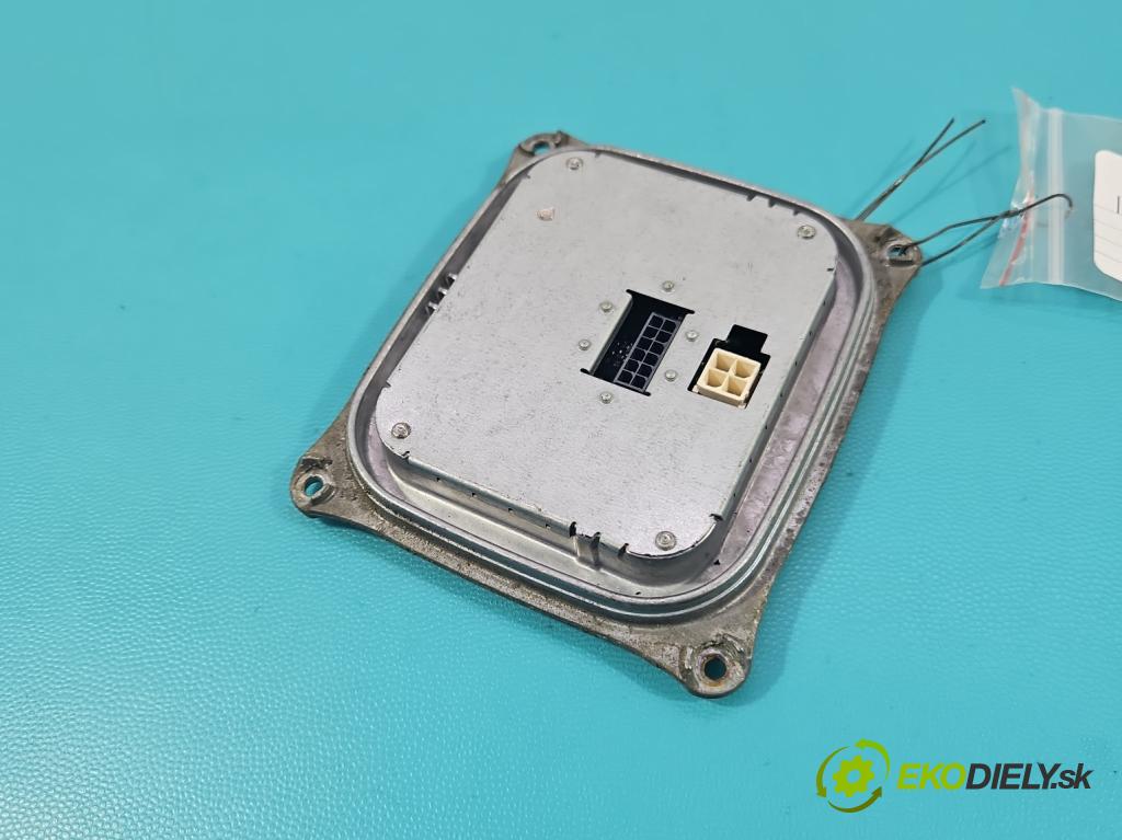 Jeep Cherokee KL 2013-2023 2.0 multijet 140 hp manual 103 kW 1956 cm3 5- modul lampy: 1307329489