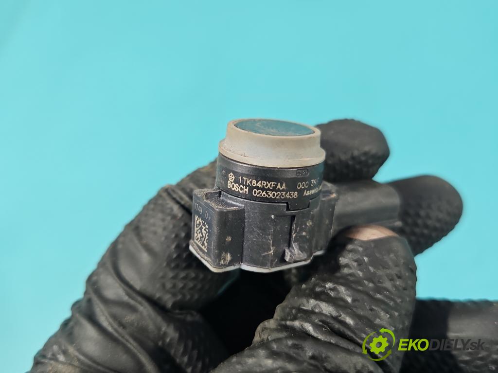 Jeep Cherokee KL 2013-2023 2.0 multijet: 140 HP manual 103 kW 1956 cm3 5- snímač parkovaní: 0263023438