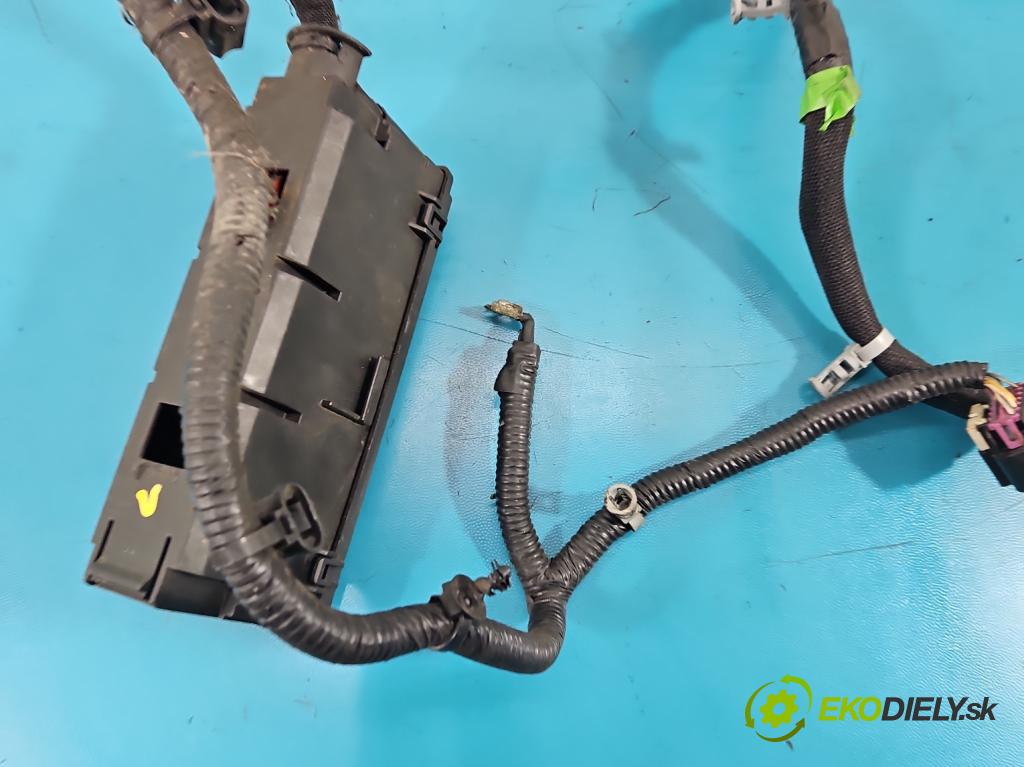 Jeep Cherokee KL 2013-2023 2.0 multijet: 140 HP manual 103 kW 1956 cm3 5- Zväzok: ostatné 2998180