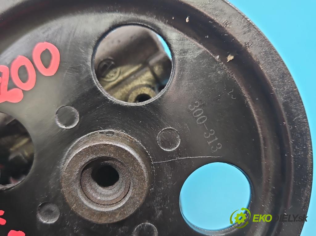 Chrysler Voyager IV 2000-2007 3.3 V6 174 HP automatic 128 kW 3301 cm3 5- čerpadlo posilovač  (Servočerpadlo)