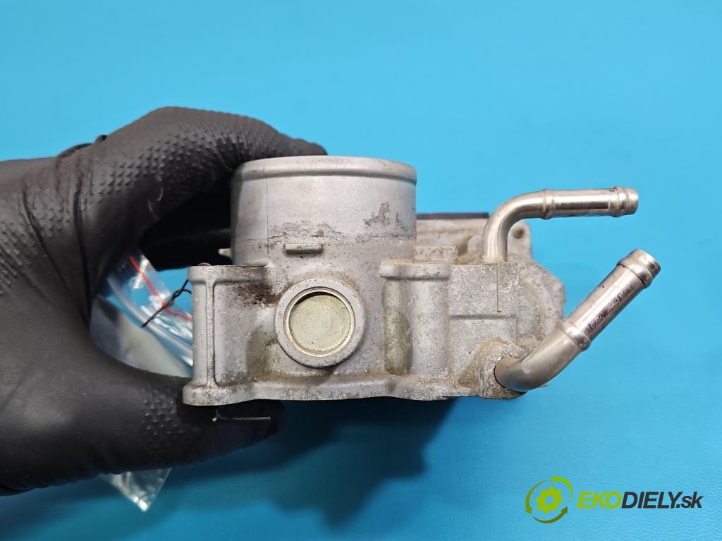 Toyota Auris I 2006-2013 1.3 vvti 99 hp manual 73 kW 1329 cm3 5- škrticí klapka 22030-47010 (Škrticí klapka)