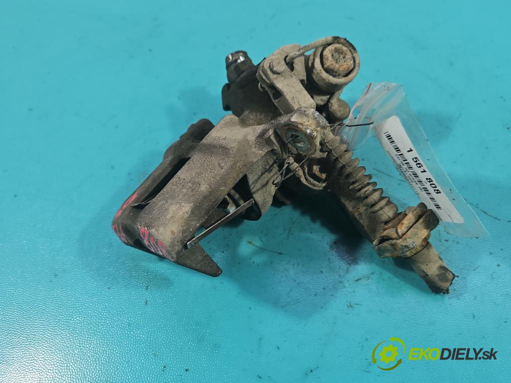 Rover 200 2.0 TD 86 HP manual 63 kW 1998 cm3 5- brzdič zadné pravý  (Kľučka dverí ostatné)