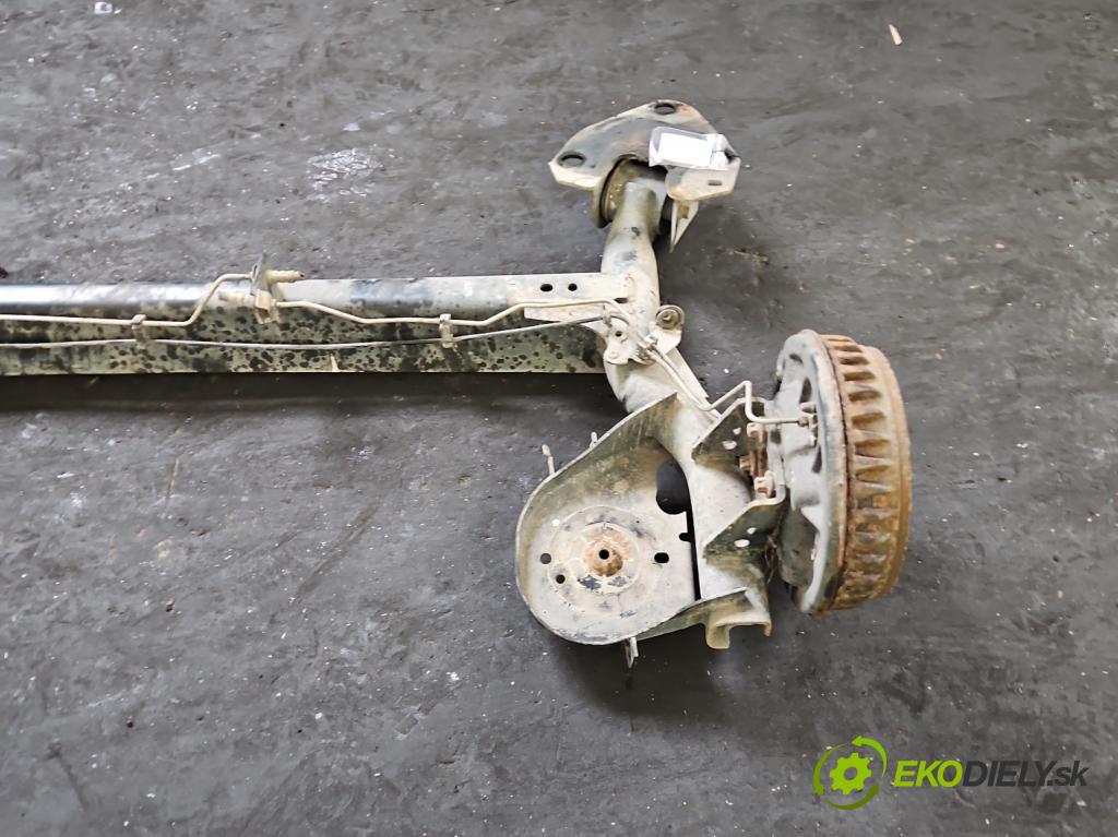 Dacia Dokker 2012- 1.6 16V 102 HP manual 75 kW 1598 cm3 5- zadna výstuha 555110548R (Výstuha zadná)