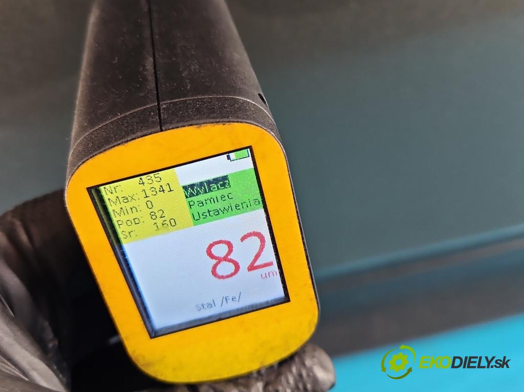 Toyota Rav4 IV 2013-2018 2.0 D4D 124 hp manual 91 kW 1998 cm3 5- dveře přední pravé  (Klika dveří ostatní)