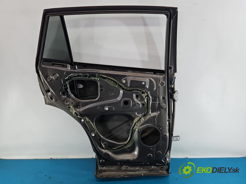 Toyota Rav4 IV 2013-2018 2.0 D4D 124hp manual 91 kW 1998 cm3 5- dvere zadné ľavé  (Kľučka dverí ostatné)