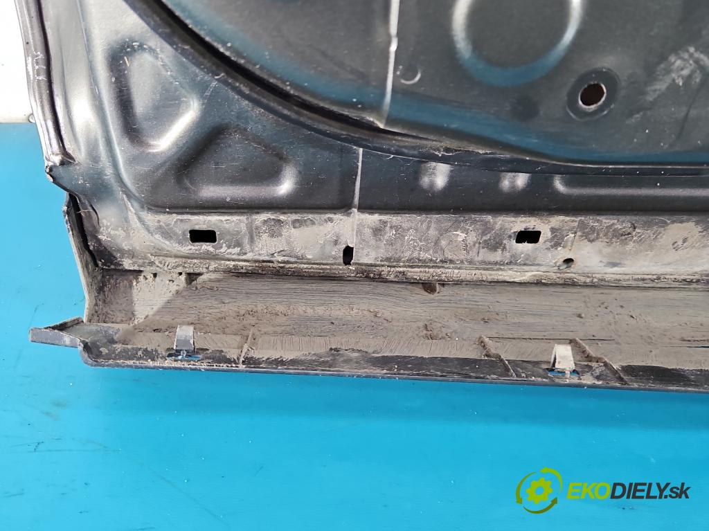 Toyota Rav4 IV 2013-2018 2.0 D4D 124 hp manual 91 kW 1998 cm3 5- dveře zadní pravé  (Klika dveří ostatní)