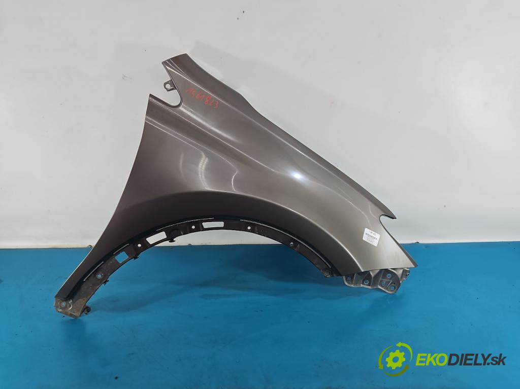 Toyota Rav4 IV 2013-2018 2.0 D4D 124hp manual 91 kW 1998 cm3 5- blatník predné pravý  (Kľučka dverí ostatné)