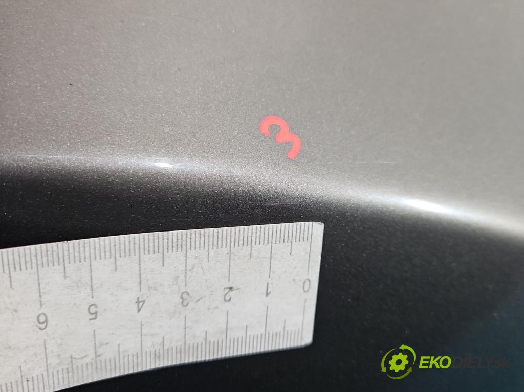 Toyota Rav4 IV 2013-2018 2.0 D4D 124hp manual 91 kW 1998 cm3 5- blatník predné pravý  (Kľučka dverí ostatné)