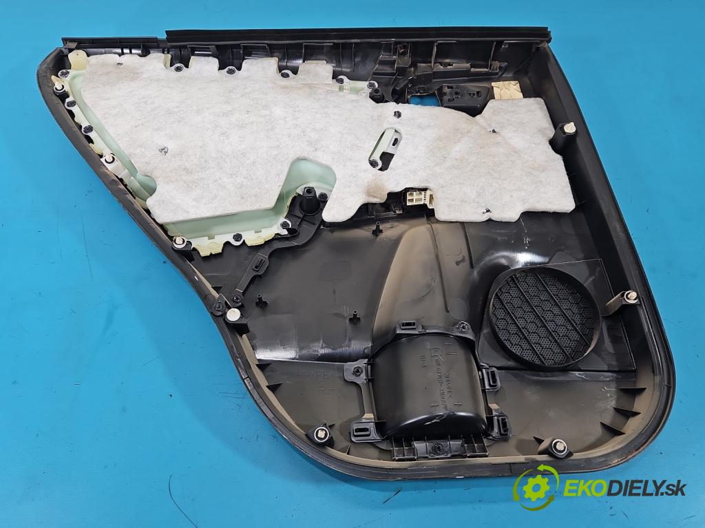 Toyota Rav4 IV 2013-2018 2.0 D4D 124 hp manual 91 kW 1998 cm3 5- Tapacír: dveře zadní pravé 67721-X1B08