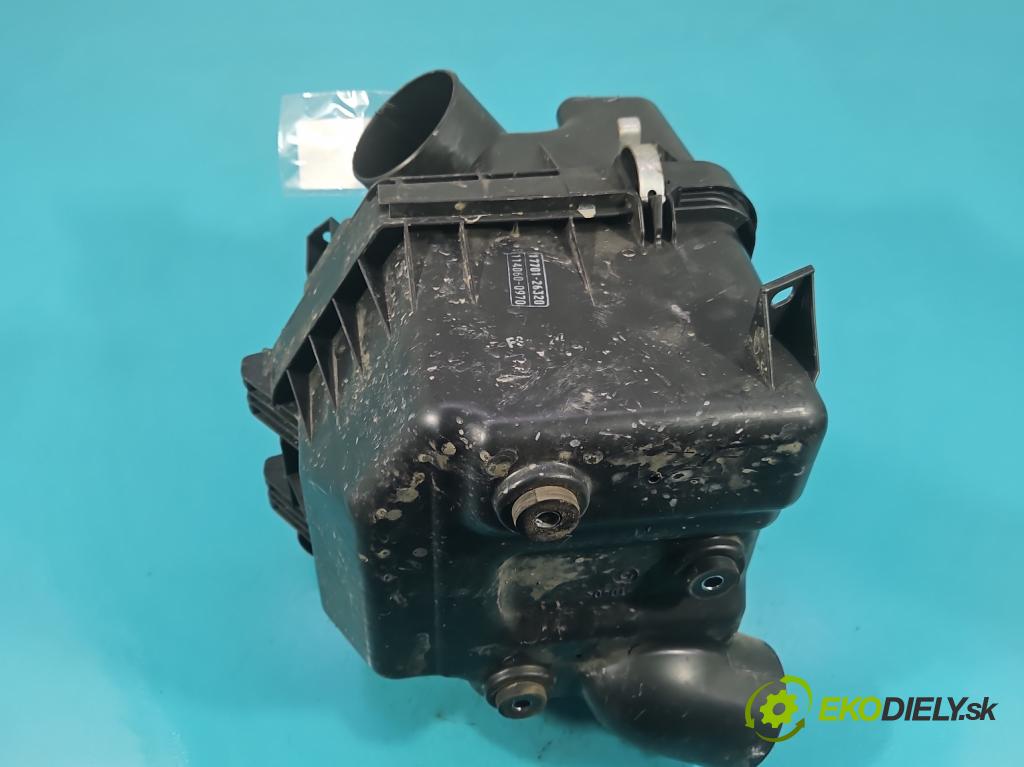 Toyota Rav4 IV 2013-2018 2.0 D4D 124hp manual 91 kW 1998 cm3 5- obal filtra vzduchu 17705-26140 (Obal vzduchového filtra)