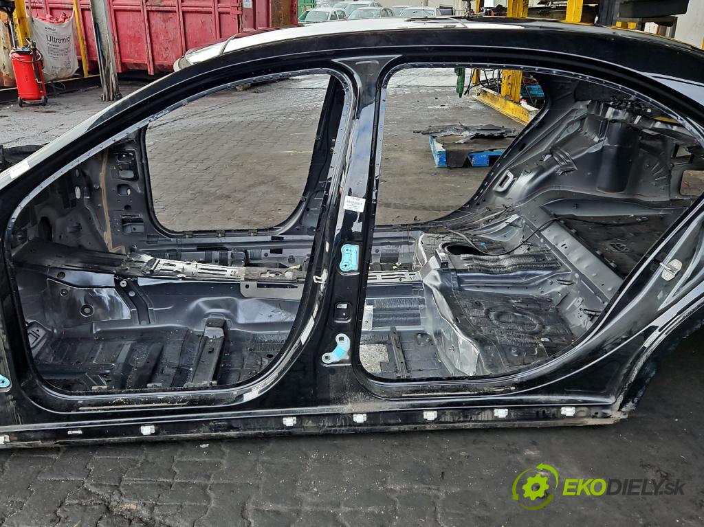 Mercedes S W222 2013-2020 3.0 cdi 656929 340KM: automatic 250 kW 2925 cm3 4- Práh: ľavý  (Karoséria ostatné)