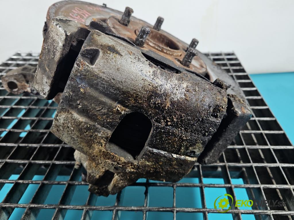 Chrysler Voyager IV 2000-2007 3.3 V6 174 hp automatic 128 kW 3301 cm3 5- brzdič přední levý  (Klika dveří ostatní)