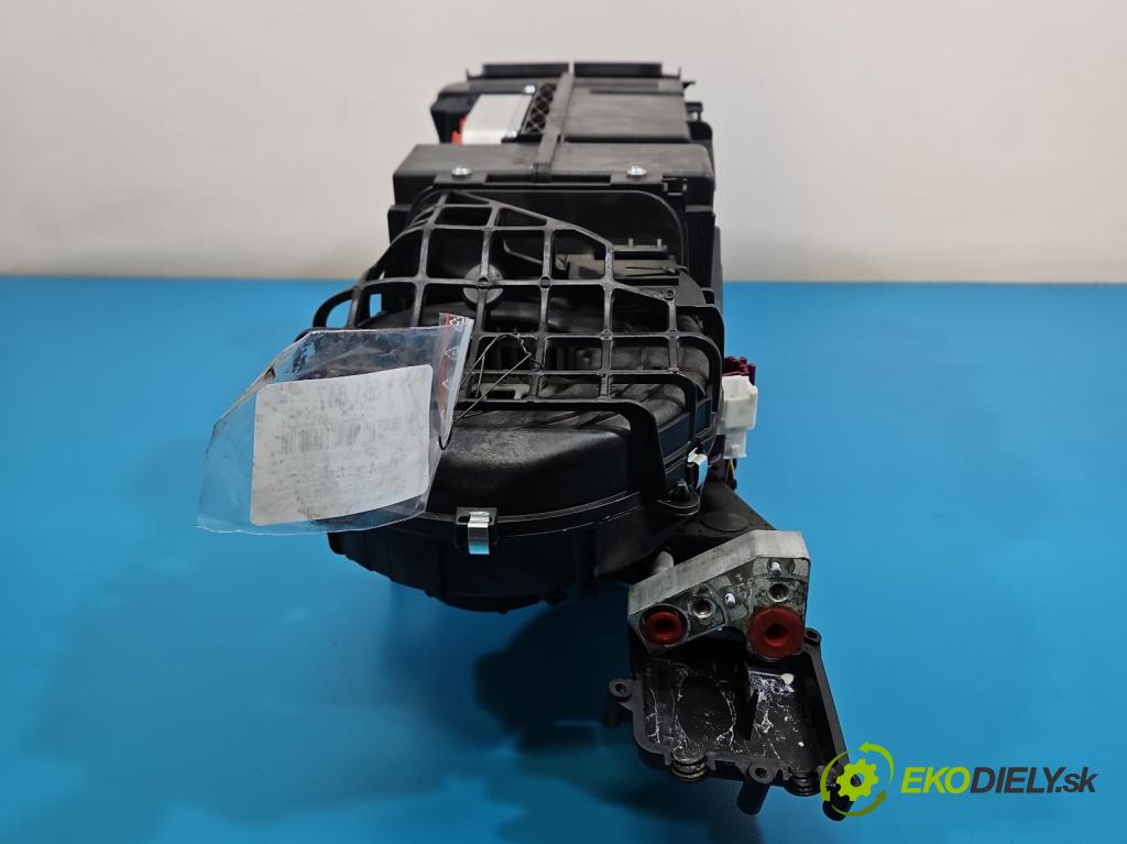 Mercedes S W222 2013-2020 3.0 cdi (656929) 340KM: automatic 250 kW 2925 cm3 4- radiator 2228309902 (Radiátor kúrenia)