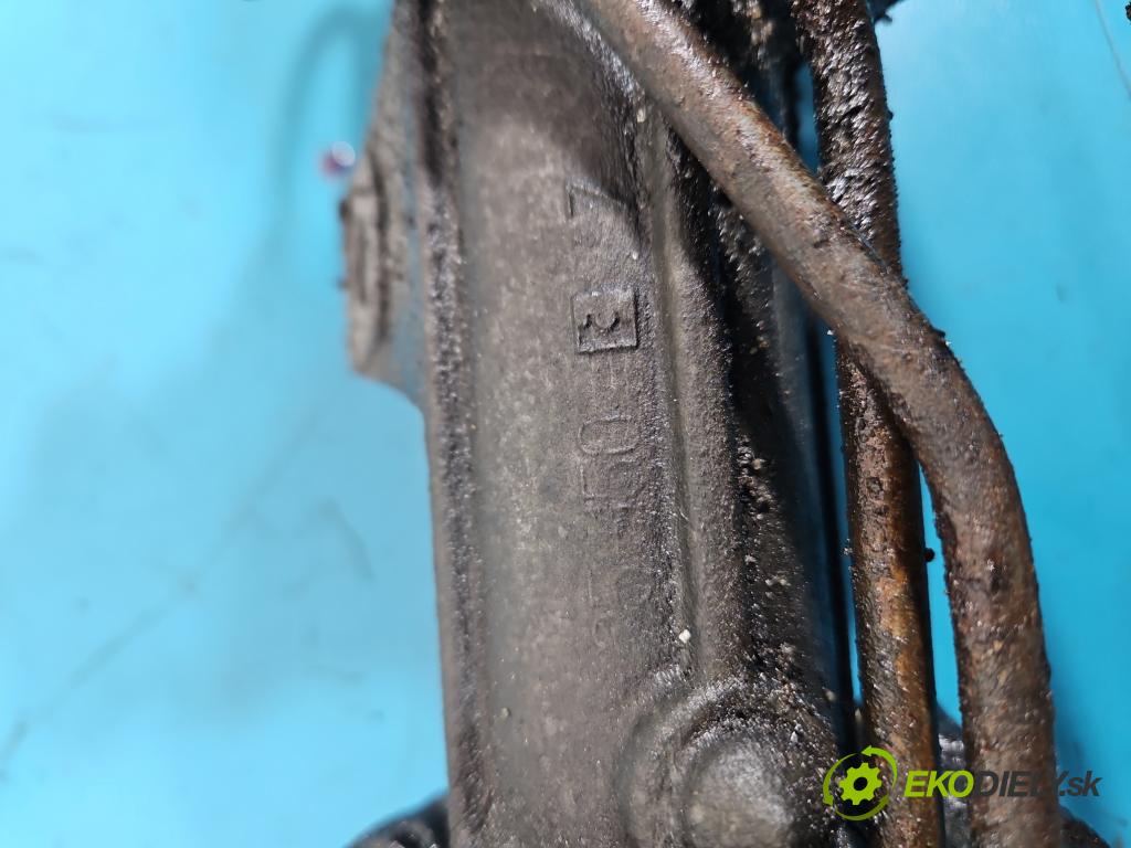 Chrysler Voyager IV 2000-2007 3.3 V6 174 HP automatic 128 kW 3301 cm3 5- Ozubené kolo: volant P68002224AB