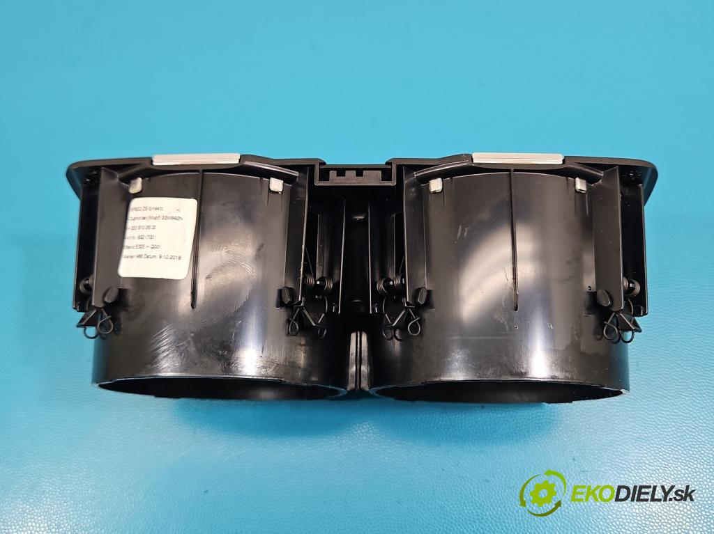 Mercedes S W222 2013-2020 3.0 cdi 656929 340KM: automatic 250 kW 2925 cm3 4- Rukojeť: na nápoje: A2228102800 (Držiak (úchyt) na nápoje)